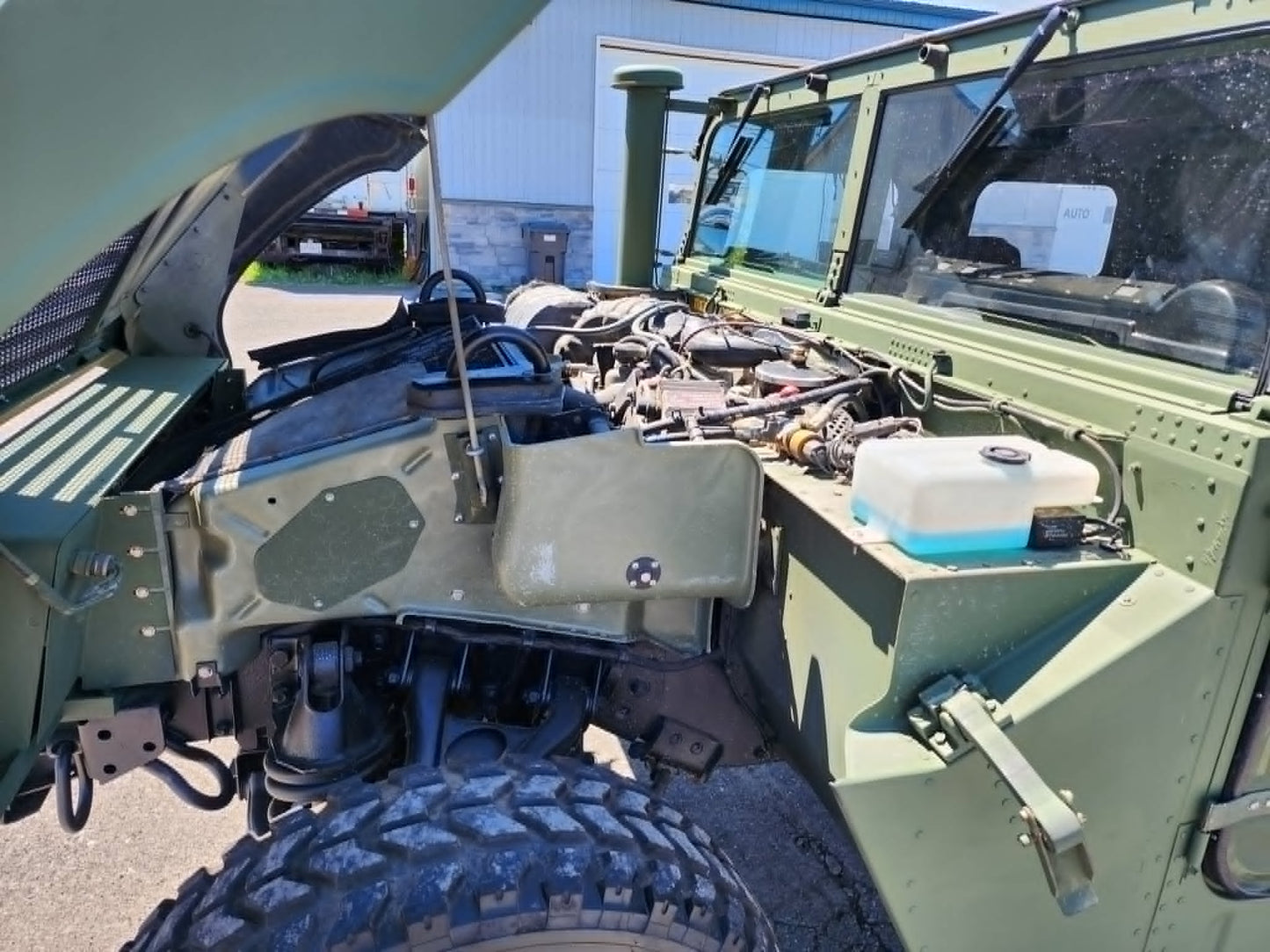 AM GENERAL HUMVEE M1152 2006