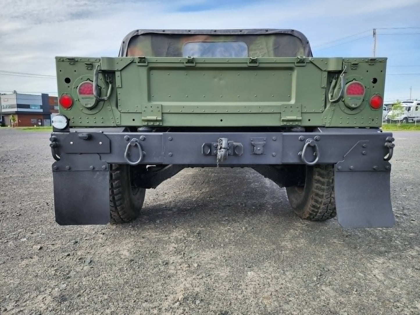 AM GENERAL HUMVEE M1152 2006